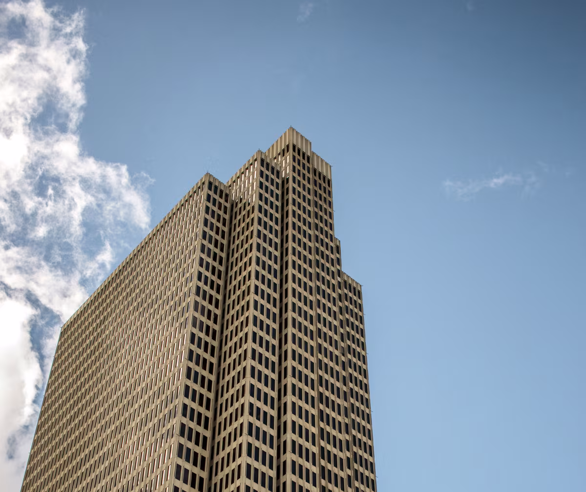 One Embarcadero Center