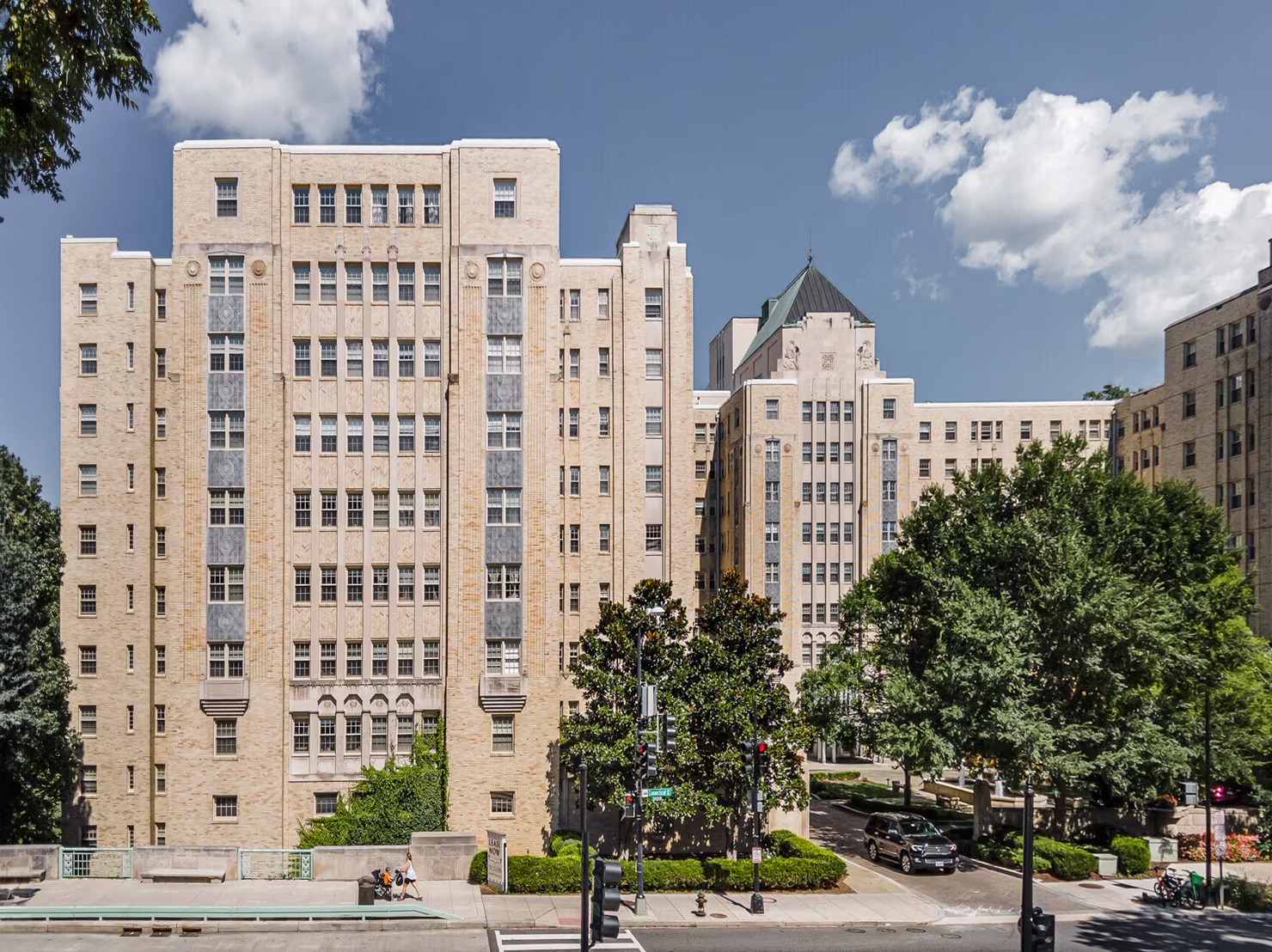 Kennedy Warren Apartment Building