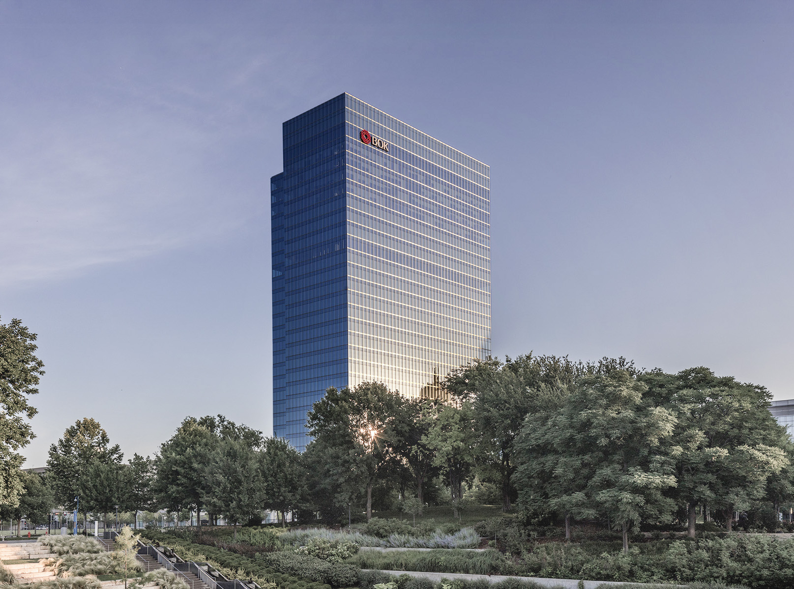 Bok Park Plaza